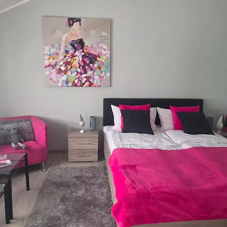 Novi Grad * 苏博蒂察